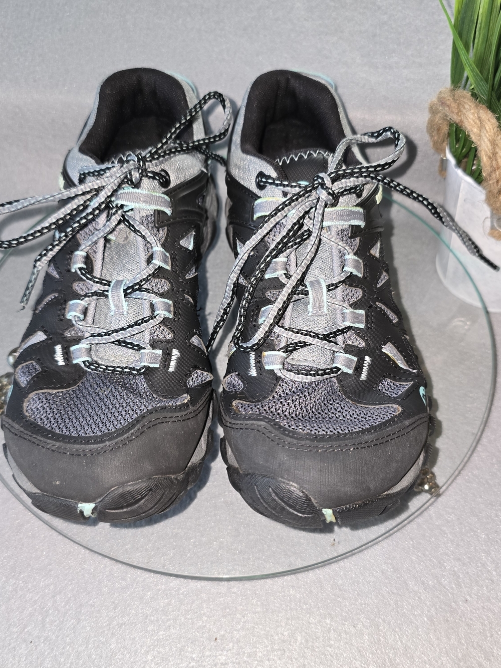 Merrell Women's Black and Light Teal Athletic Lace-Up Shoes